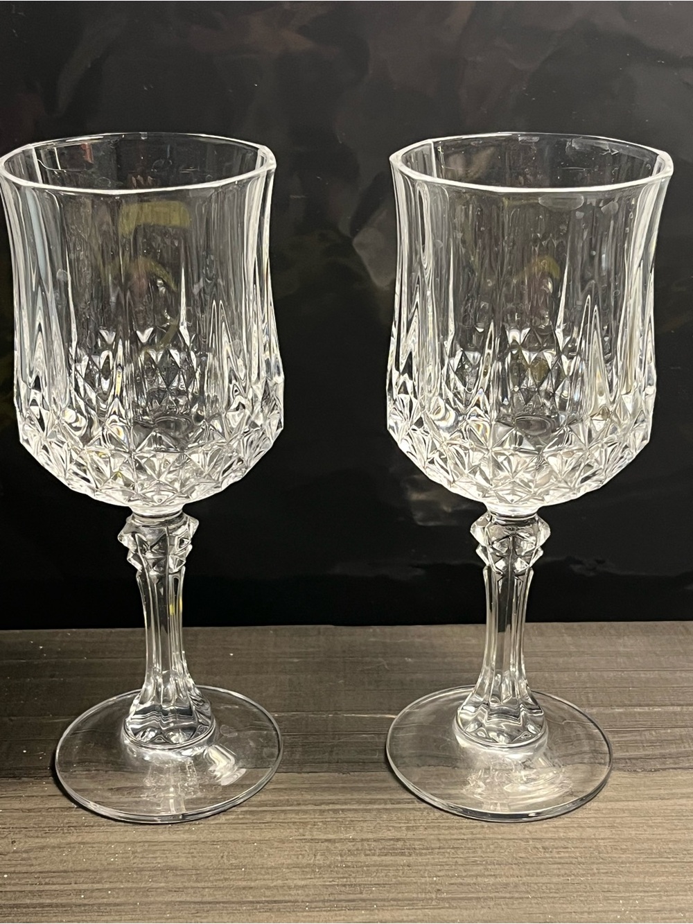 Longchamp Clear Cut Crystal Wine Goblets